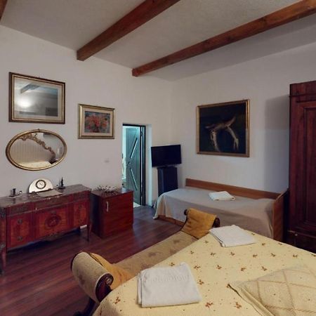 Villa Giulia Islaz Bagian luar foto