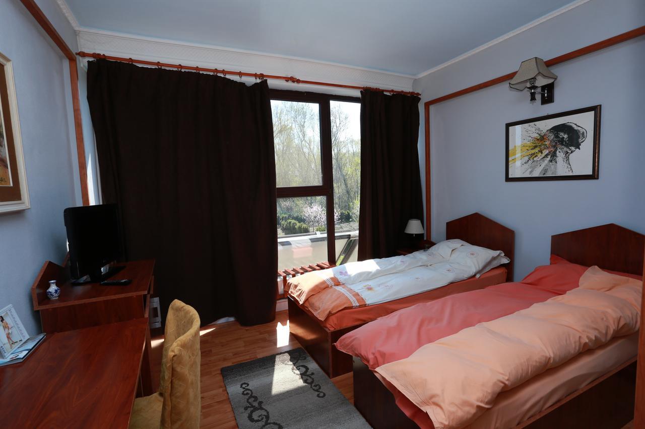 Villa Giulia Islaz Bagian luar foto